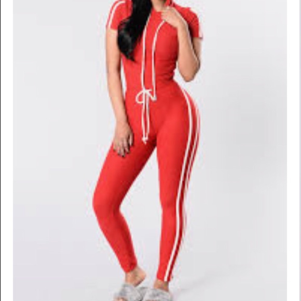 Red Tennis Court Set